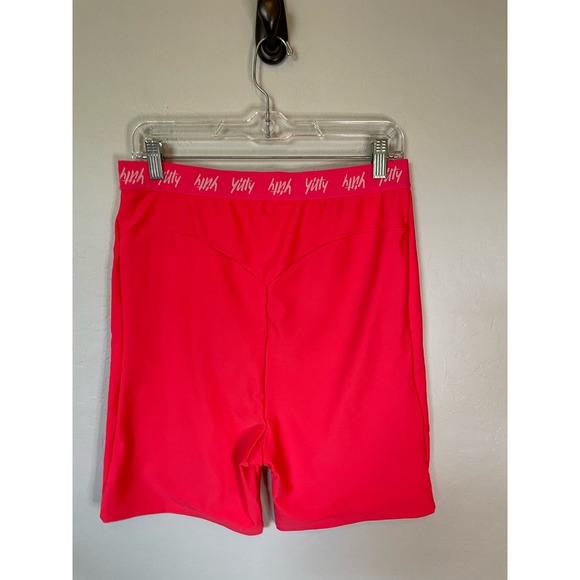 Yitty Bike Shorts Women's Size 1X Hot Pink Compression High Rise Fabletics - Picture 2 of 3